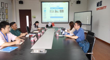 热烈接待东南大学能源与情形学院 教授、系主任殷勇高、副教授徐国英来hjc888黄金城旅行交流